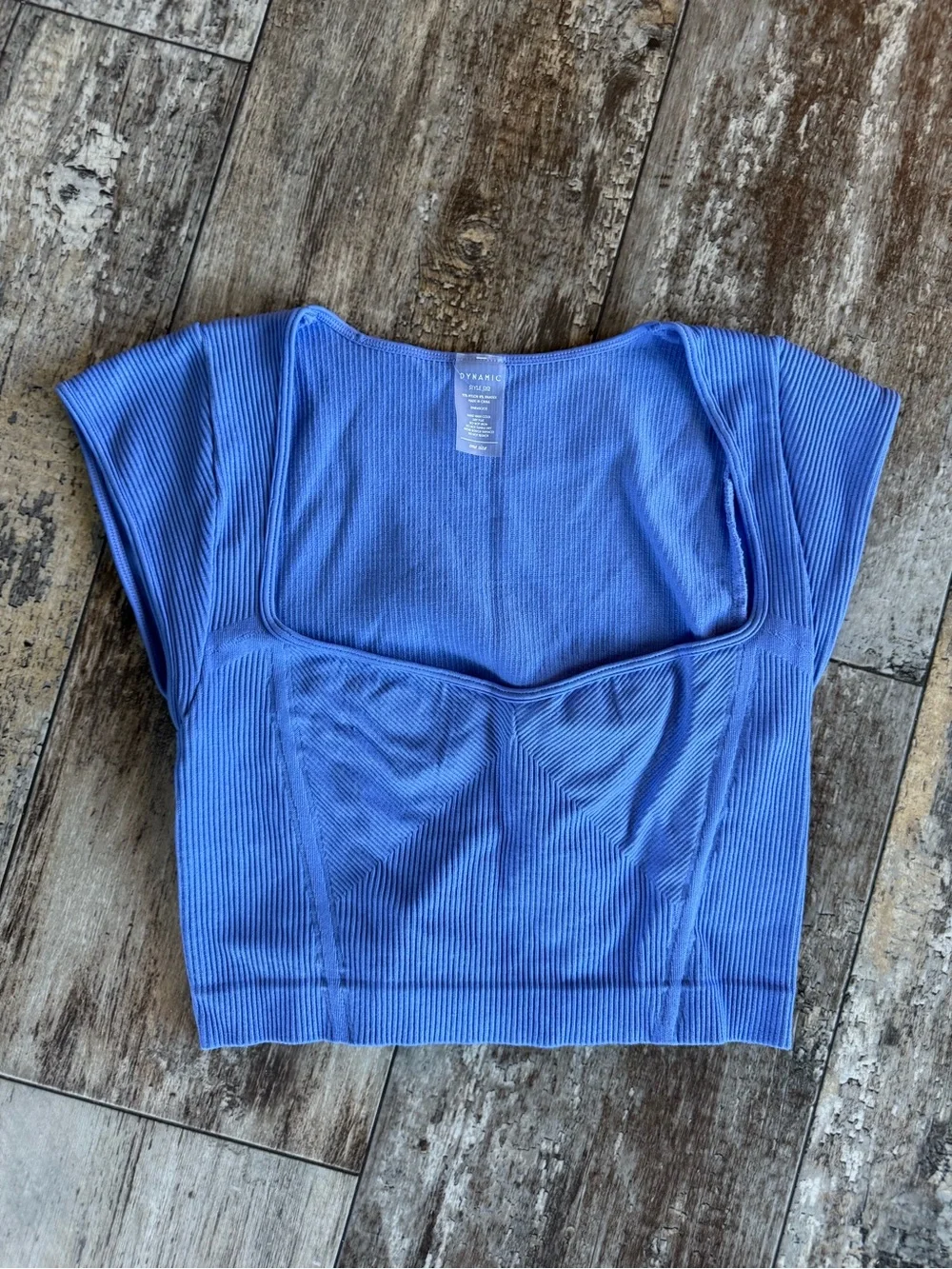 2 for $15 sale: Dynamic blue ribbed seamless sweetheart neckline cropped t-shirt